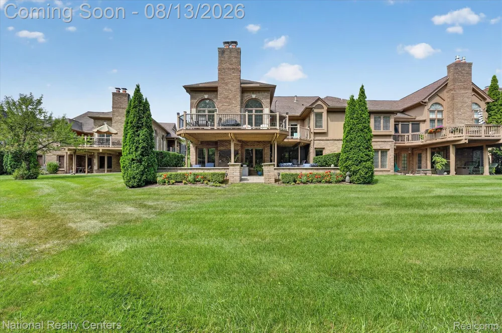 13648 Eaton Drive Plymouth Charter Township, MI 48170