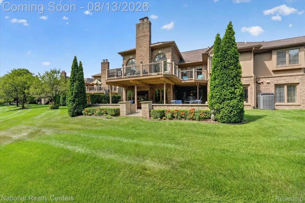 13648 Eaton Drive Plymouth Charter Township, MI 48170