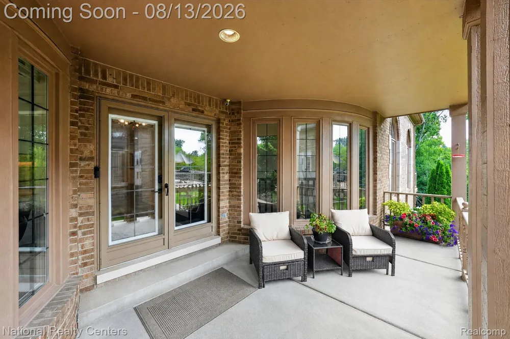 13648 Eaton Drive Plymouth Charter Township, MI 48170