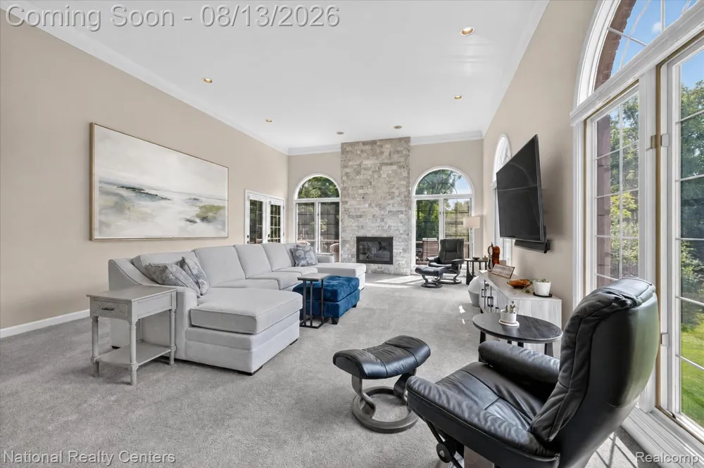 13648 Eaton Drive Plymouth Charter Township, MI 48170