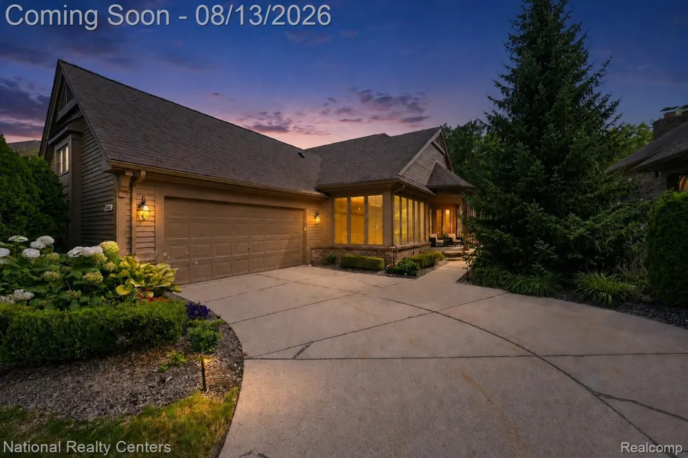 13648 Eaton Drive Plymouth Charter Township, MI 48170