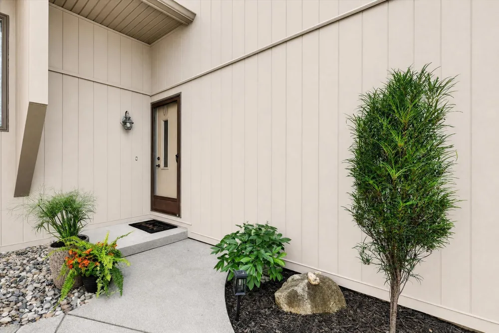 2699 Limestone Lane NE Plainfield Charter Township, MI 49525