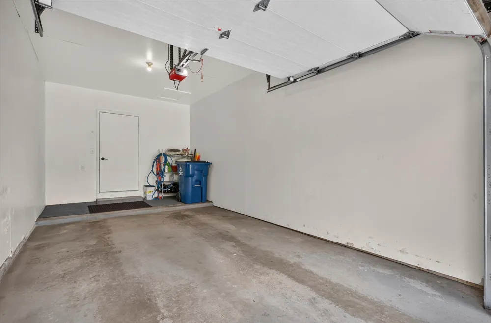 2699 Limestone Lane NE Plainfield Charter Township, MI 49525