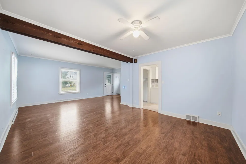 757 Glenwood Avenue Jackson City, MI 49203