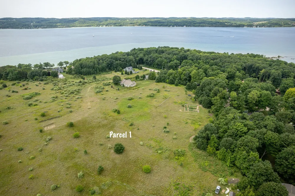 E Lovers Lane Suttons Bay Township, MI 49682