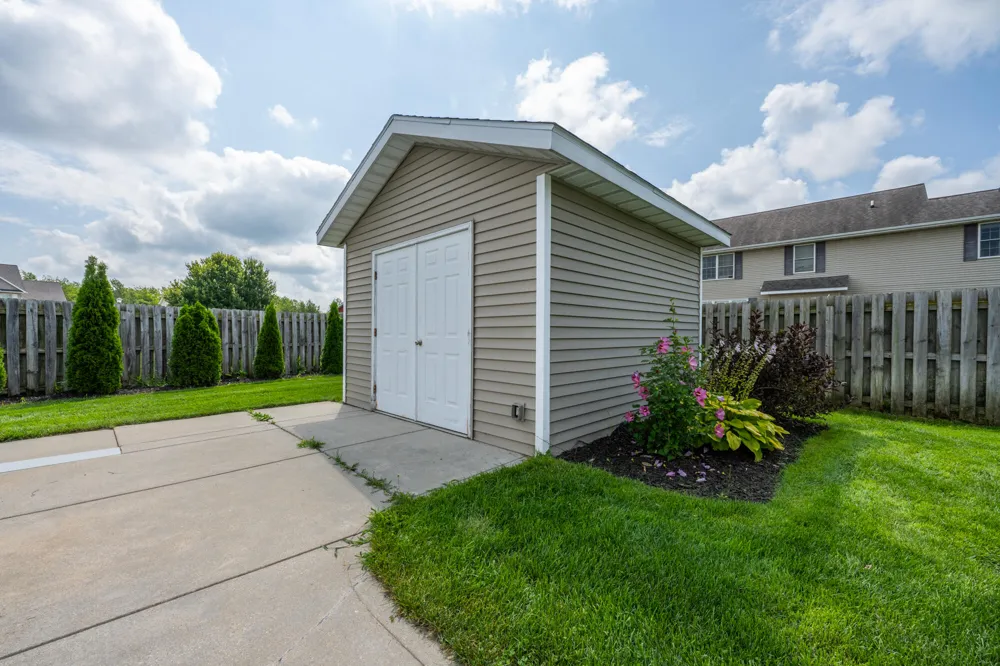 5901 Wabash Lane Lincoln Charter Township, MI 49127