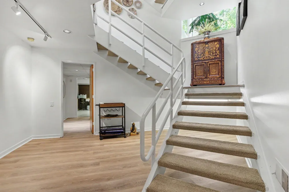 10109 Hathaway Drive Eureka Township, MI 48838