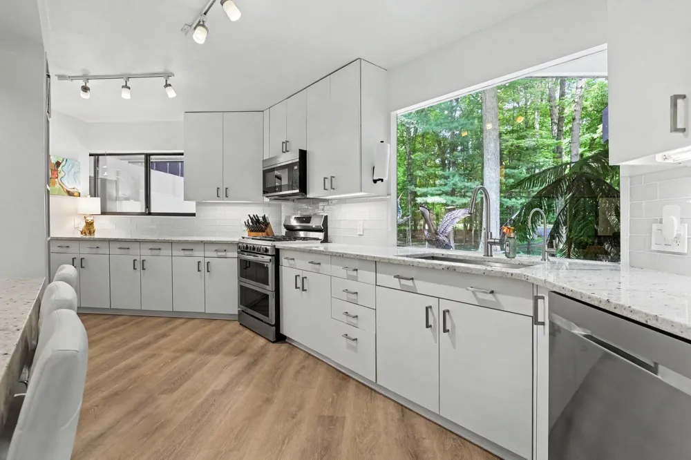 10109 Hathaway Drive Eureka Township, MI 48838