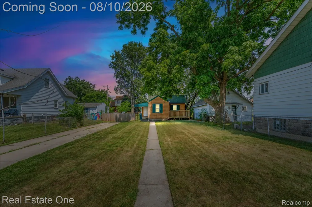 1326 Montie Road Lincoln Park City, MI 48146