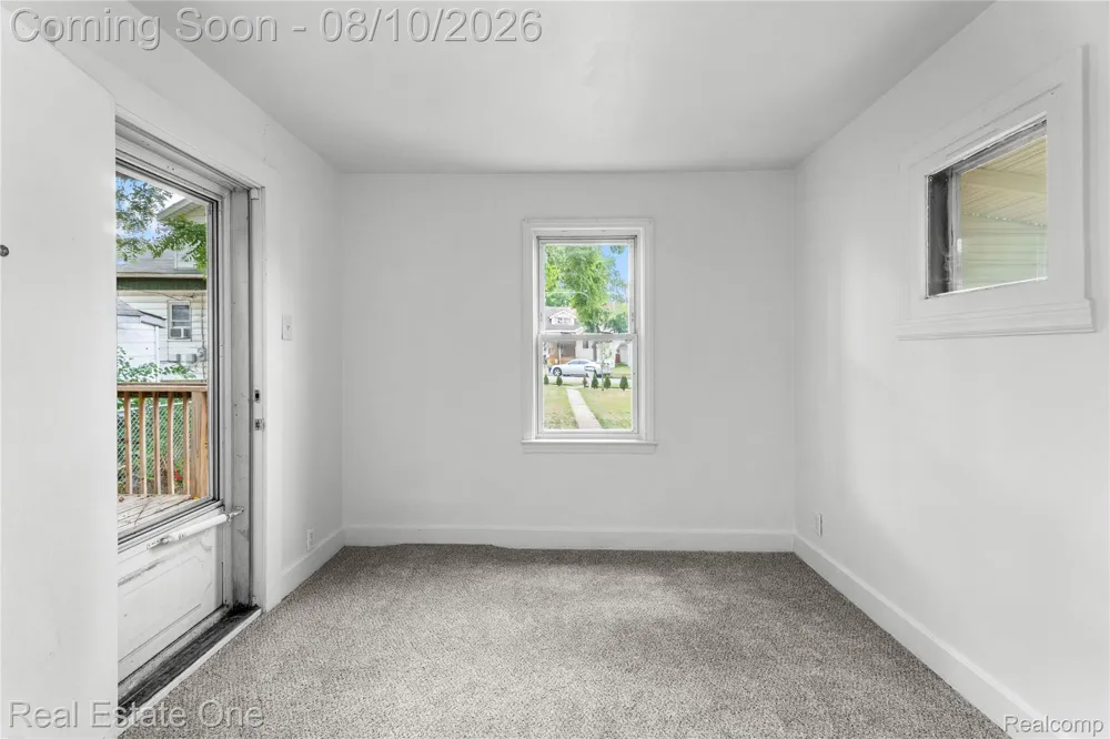 1326 Montie Road Lincoln Park City, MI 48146