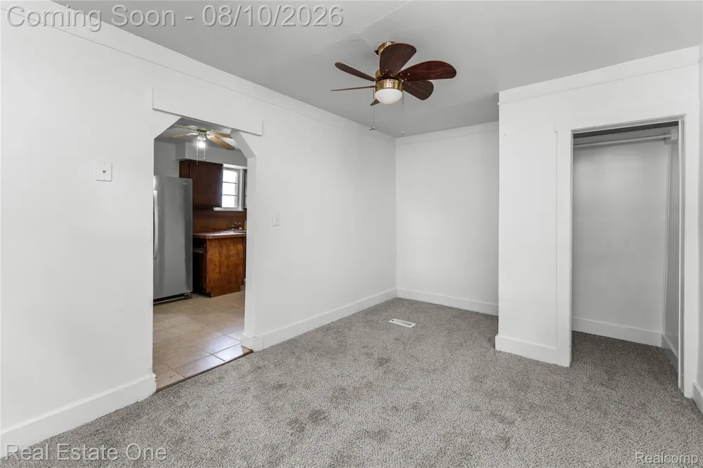 1326 Montie Road Lincoln Park City, MI 48146