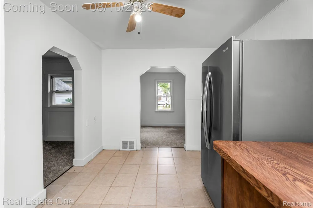 1326 Montie Road Lincoln Park City, MI 48146