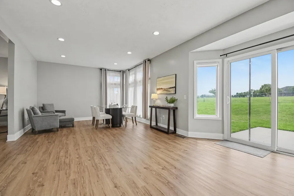 2444 Sunny Creek Street SE Kentwood City, MI 49508