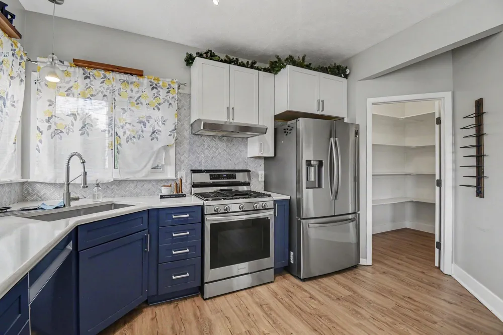 2444 Sunny Creek Street SE Kentwood City, MI 49508