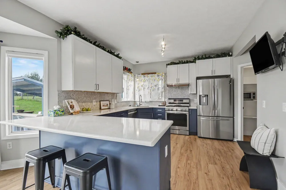 2444 Sunny Creek Street SE Kentwood City, MI 49508