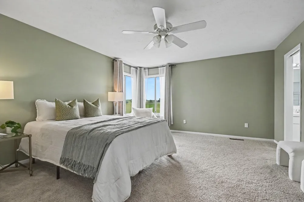 2444 Sunny Creek Street SE Kentwood City, MI 49508