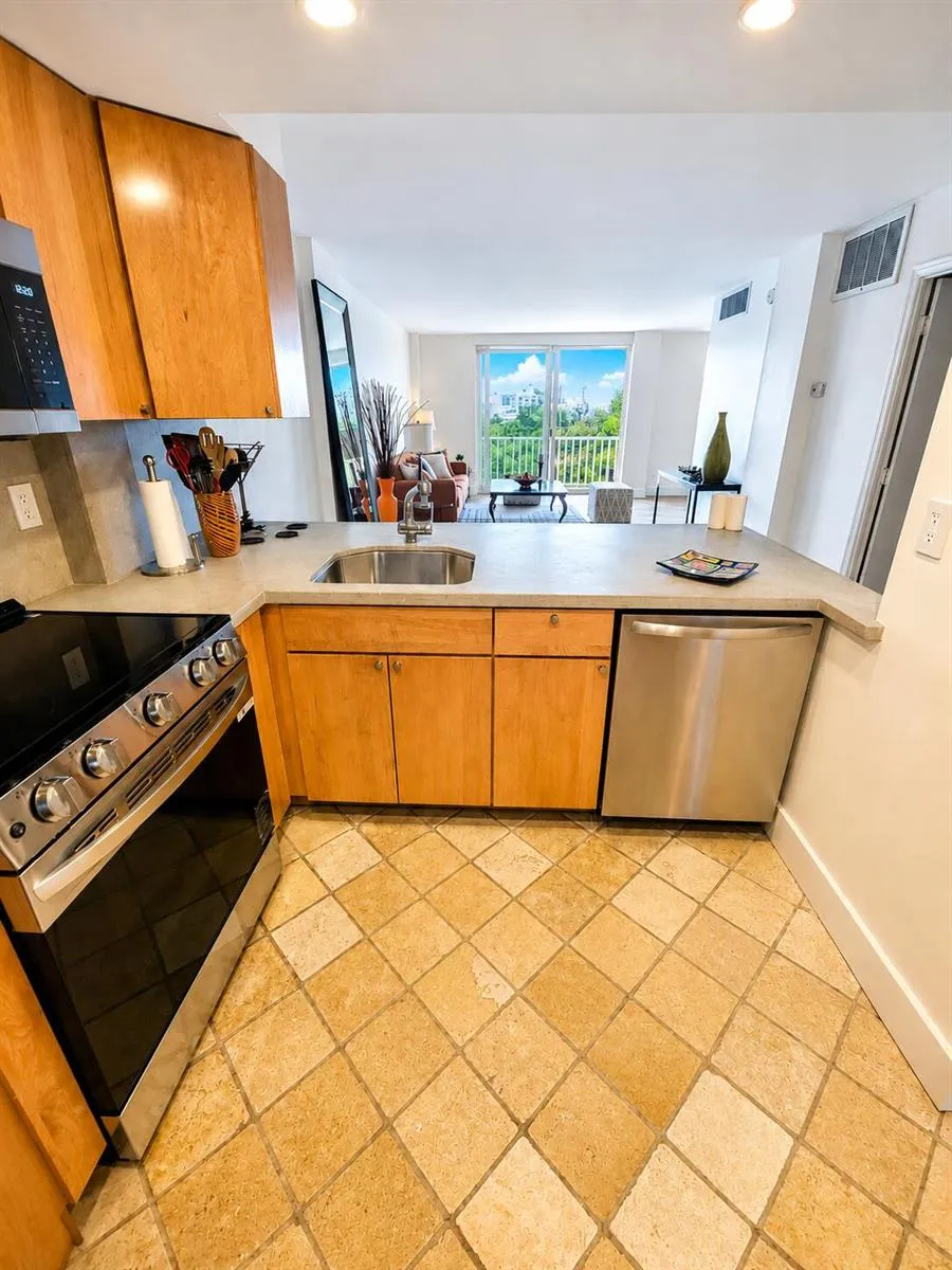 1777 SE 15TH STREET #419 Fort Lauderdale, FL 33316