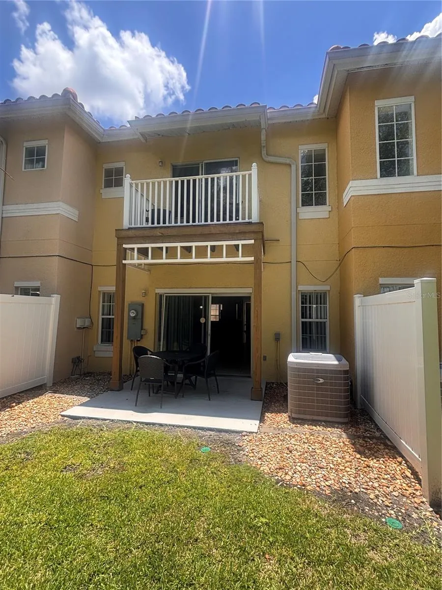 1055 PARK RIDGE CIRCLE Kissimmee, FL 34746