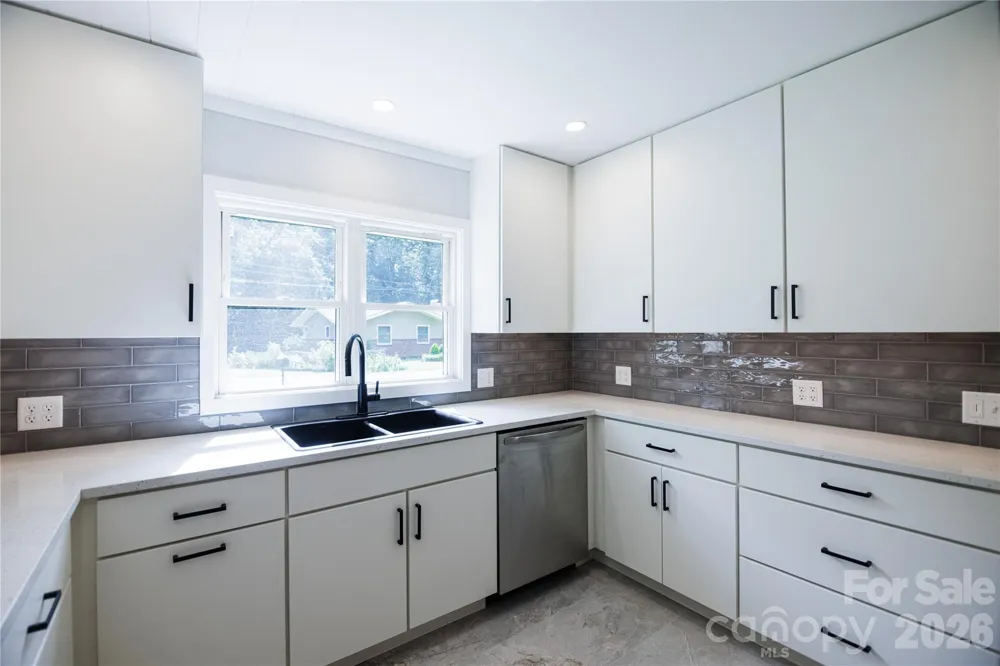 228 Grove Street Brevard, NC 28712