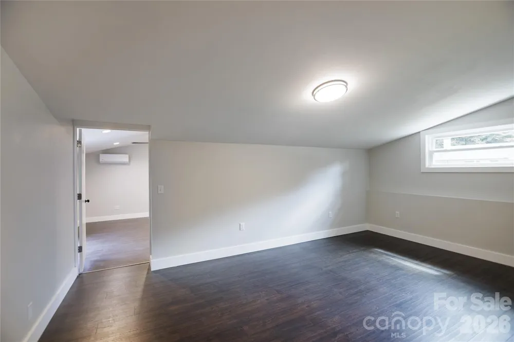 228 Grove Street Brevard, NC 28712