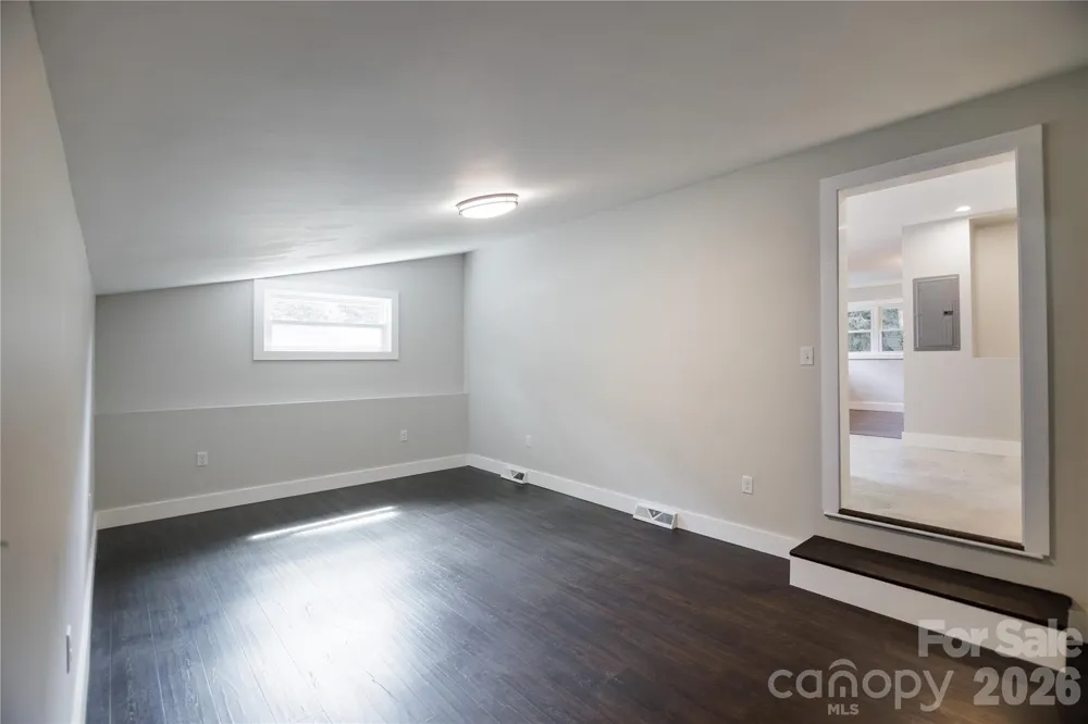 228 Grove Street Brevard, NC 28712