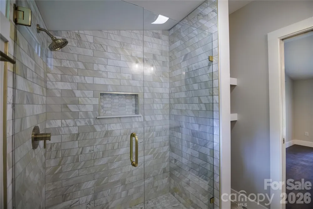 228 Grove Street Brevard, NC 28712
