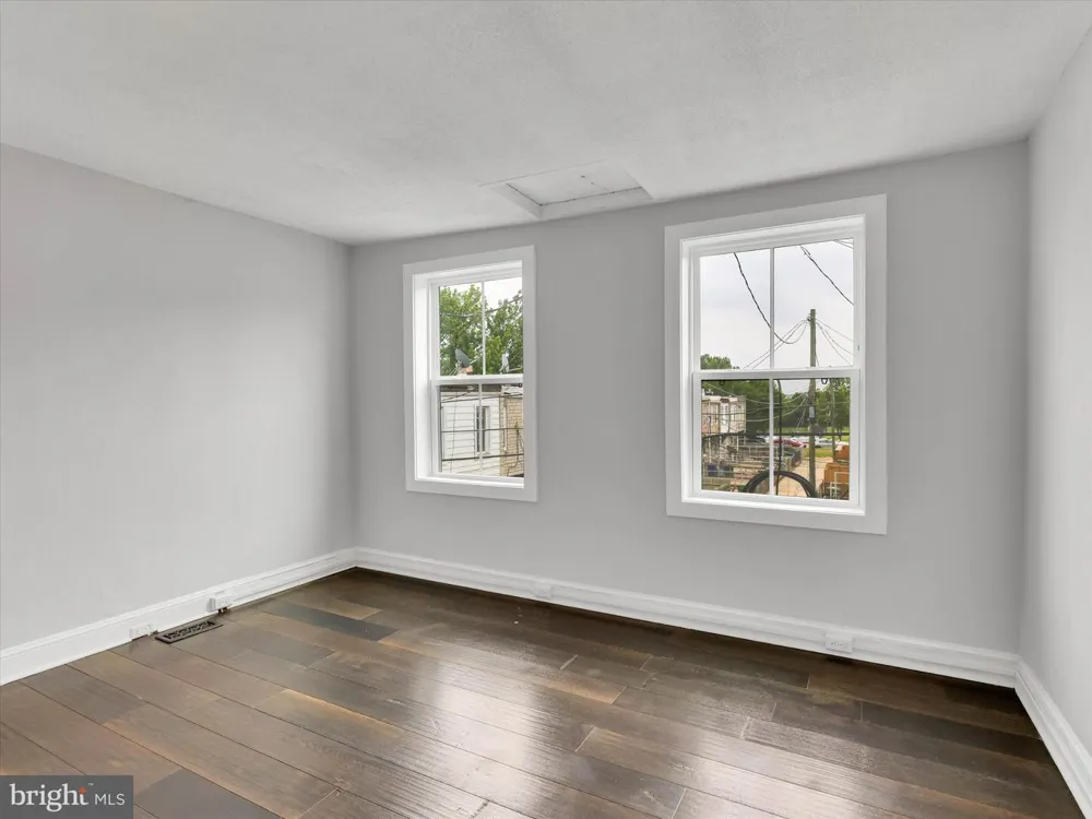 3009 MCELDERRY STREET Baltimore, MD 21205