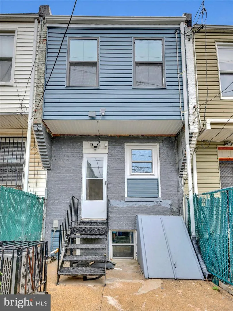 3009 MCELDERRY STREET Baltimore, MD 21205