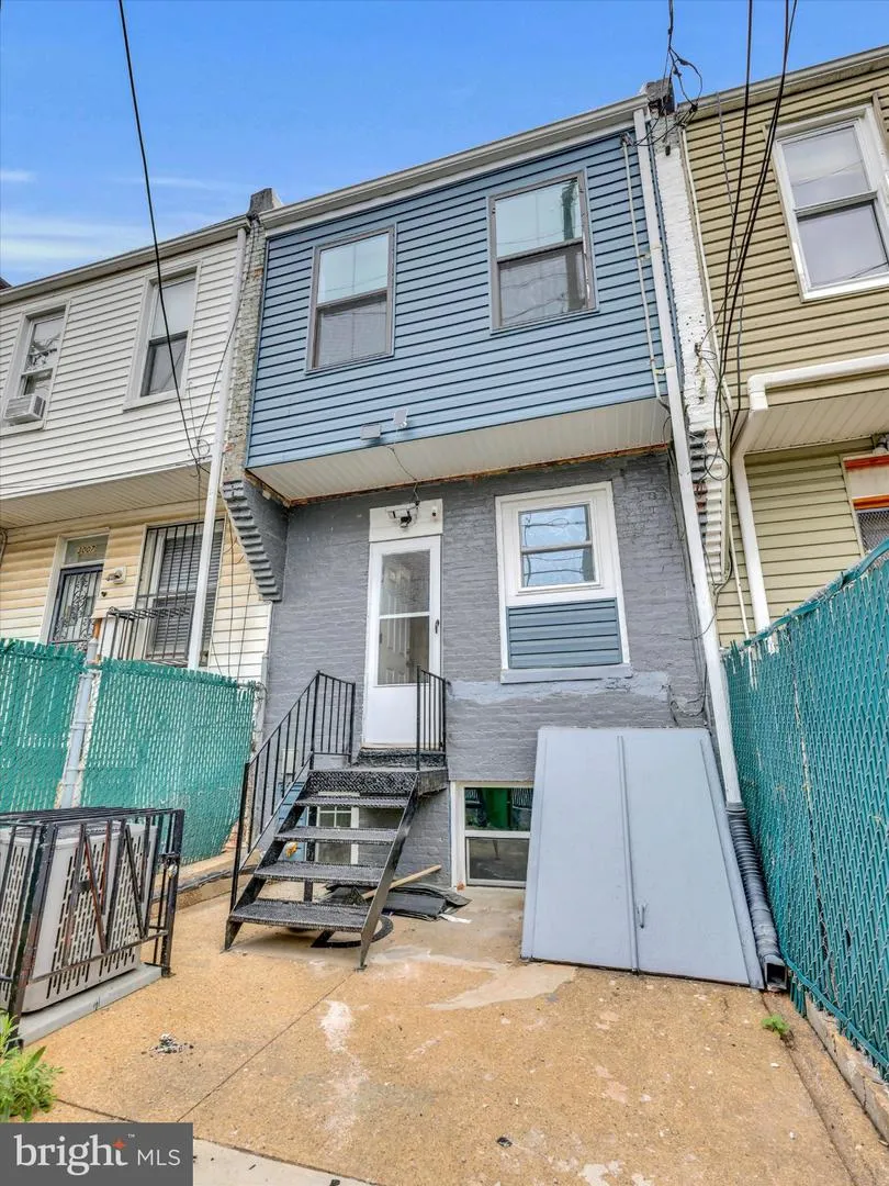 3009 MCELDERRY STREET Baltimore, MD 21205