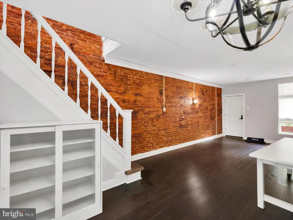 3009 MCELDERRY STREET Baltimore, MD 21205