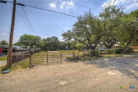 2189 Potters Creek Road