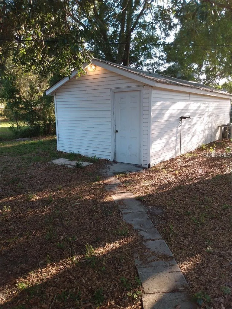 110 ORANGE AVENUE Winter Haven, FL 33880