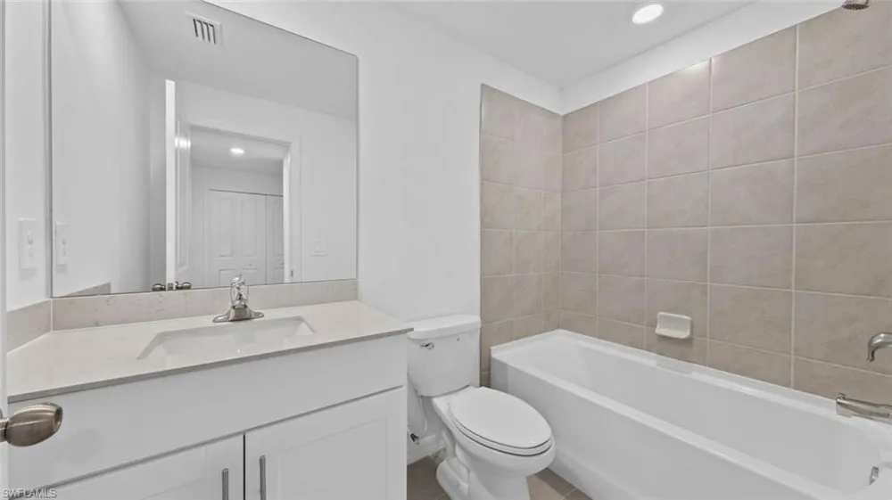 4197 Camisa Lane North Fort Myers, FL 33917
