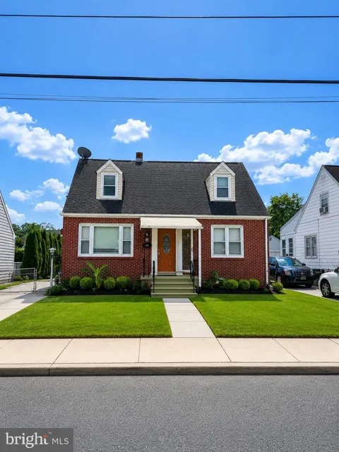 433 RANDALL AVENUE