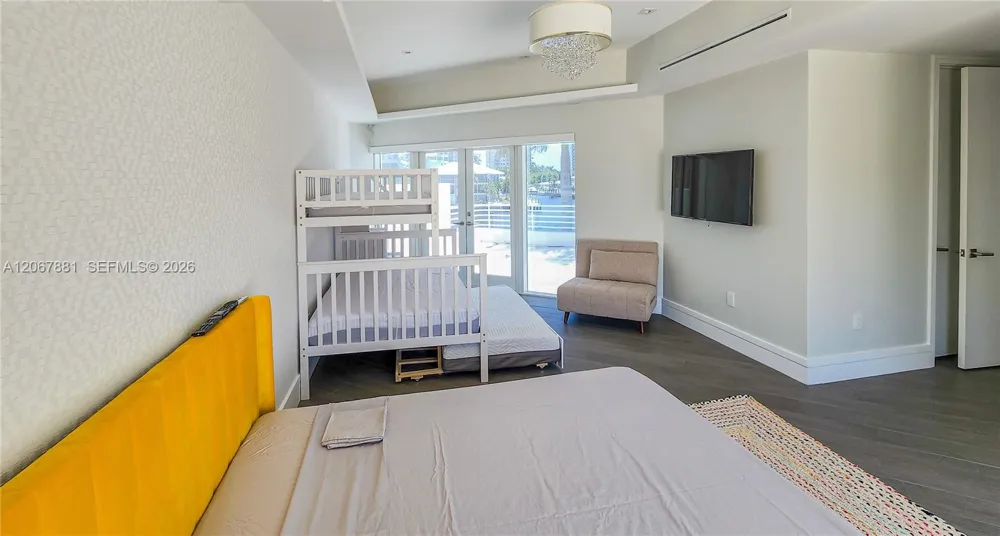 2890 NE 28th St Fort Lauderdale, FL 33306