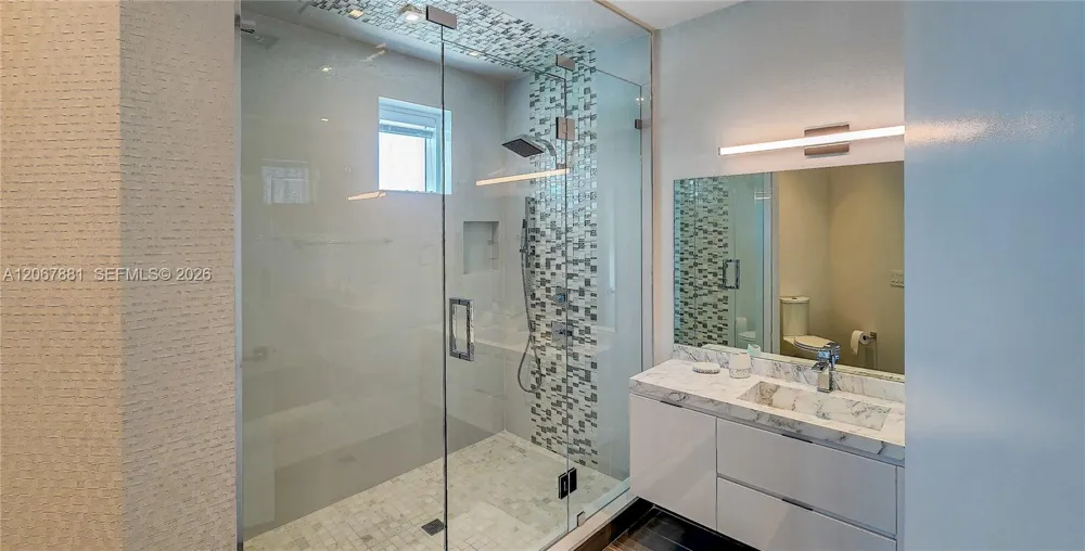 2890 NE 28th St Fort Lauderdale, FL 33306