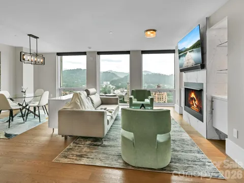 7 Patton Avenue #1805