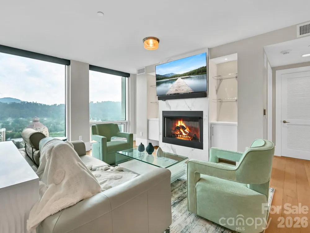 7 Patton Avenue #1805 Asheville, NC 28801