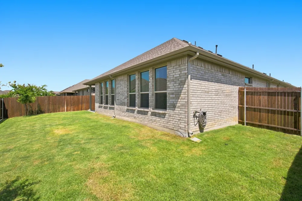 5236 Meadow Lane Krum, TX 76249