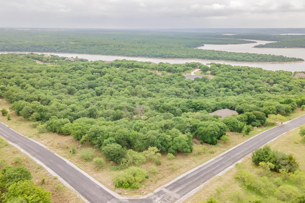 Cote D Azur Drive Chico, TX 76431