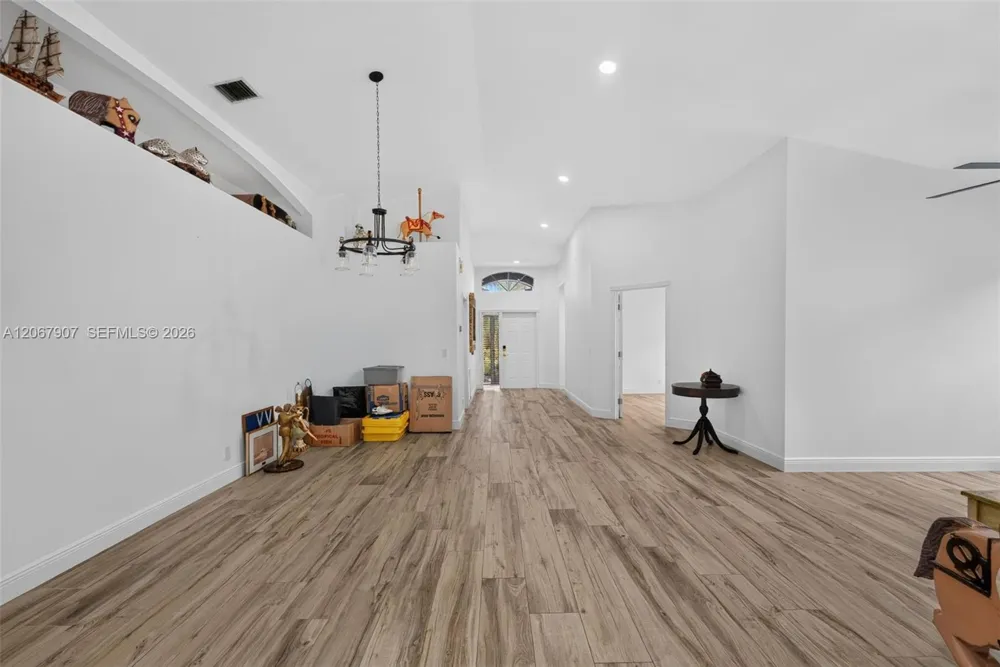 10471 S Utopia Cir S Boynton Beach, FL 33437