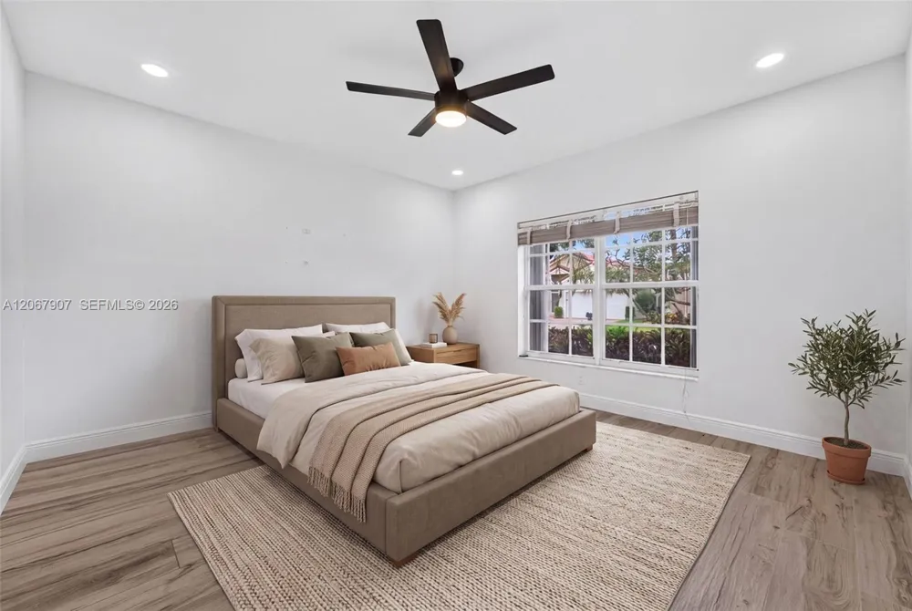 10471 S Utopia Cir S Boynton Beach, FL 33437