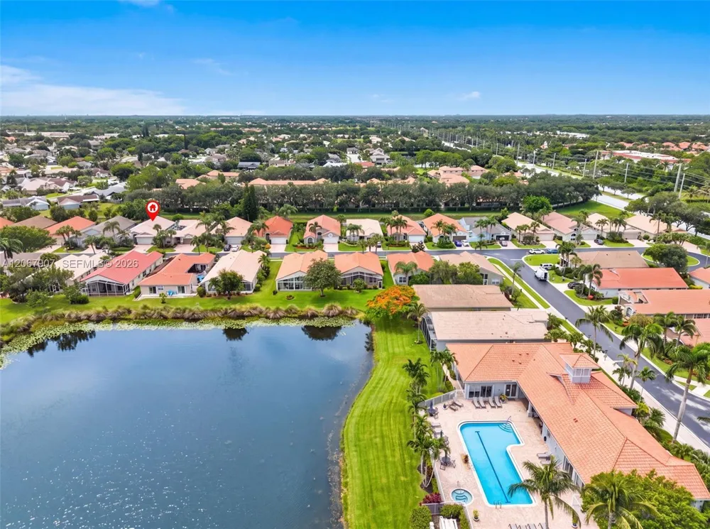10471 S Utopia Cir S Boynton Beach, FL 33437