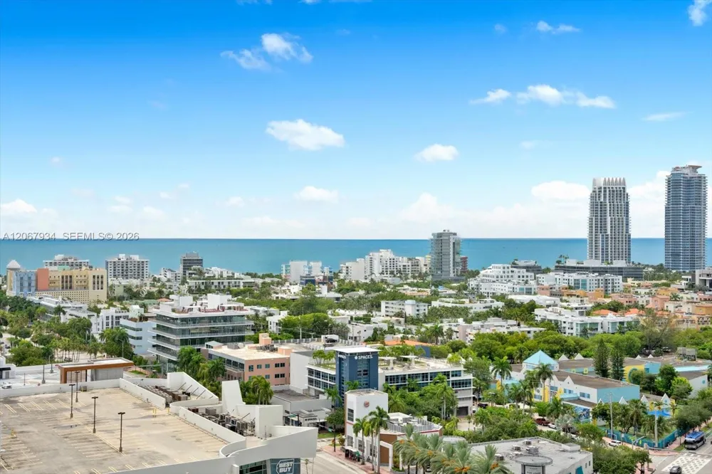 520 West Ave #2101 Miami Beach, FL 33139