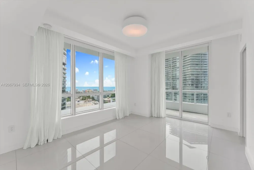 520 West Ave #2101 Miami Beach, FL 33139