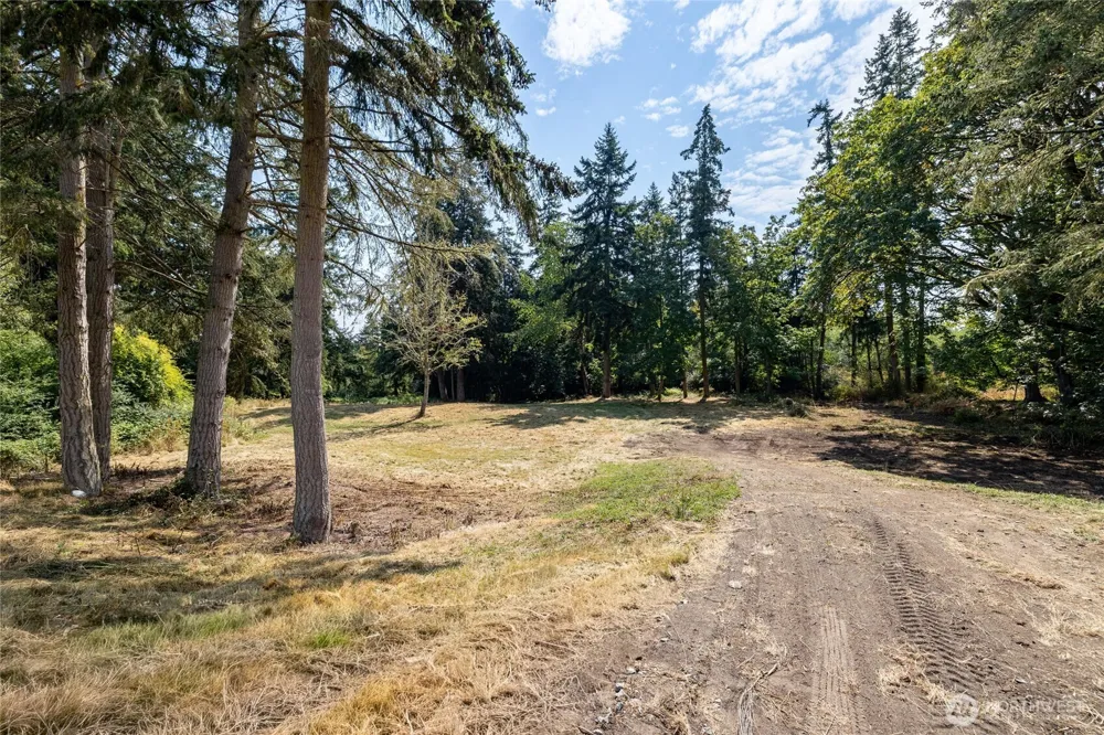 1110 Bush Point Road Freeland, WA 98249
