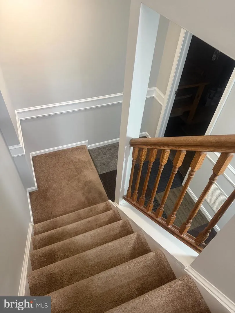 14533 RAVENSCAR COURT Centreville, VA 20121