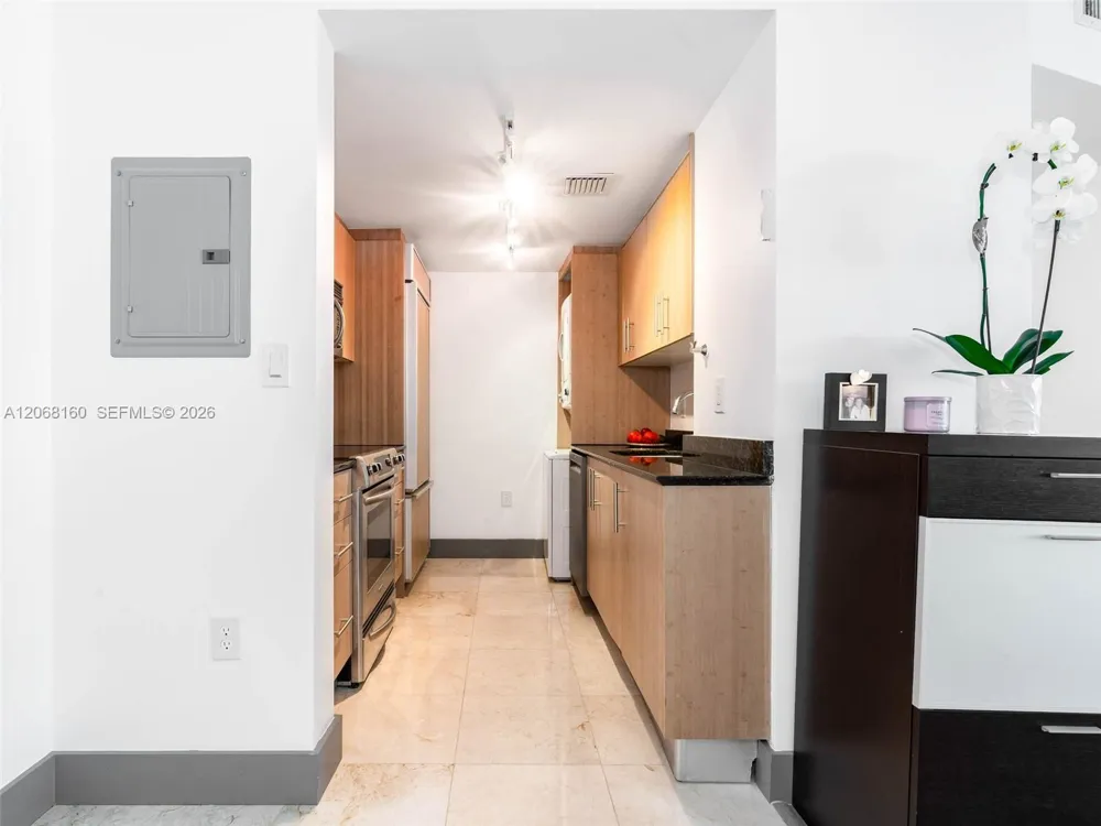 10275 Collins Ave #PH1506 Bal Harbour, FL 33154
