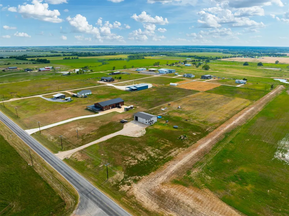 3263 Farm to Market 38 N Brookston, TX 75421