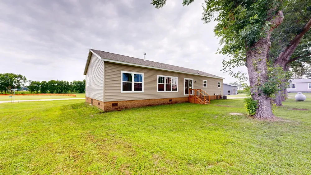 209 / 211 Farmdale Road Lake Lillian, MN 56253